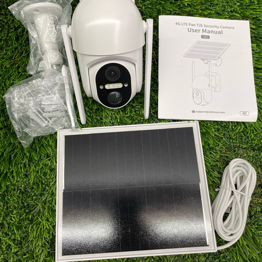 4G LTE Pan Tilt Security Camera with Solar Panel - Black and White